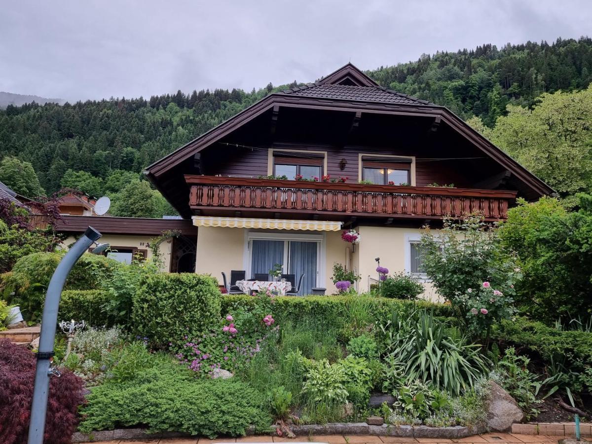 Haus Flora - Ferienwohnung Боденсдорф Экстерьер фото